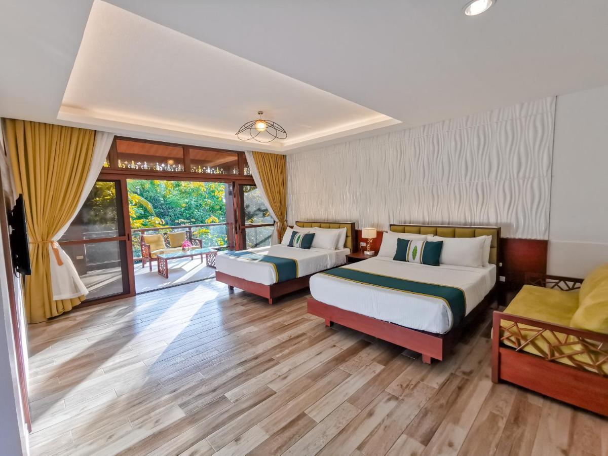 Loboc River Resort Bagian luar foto