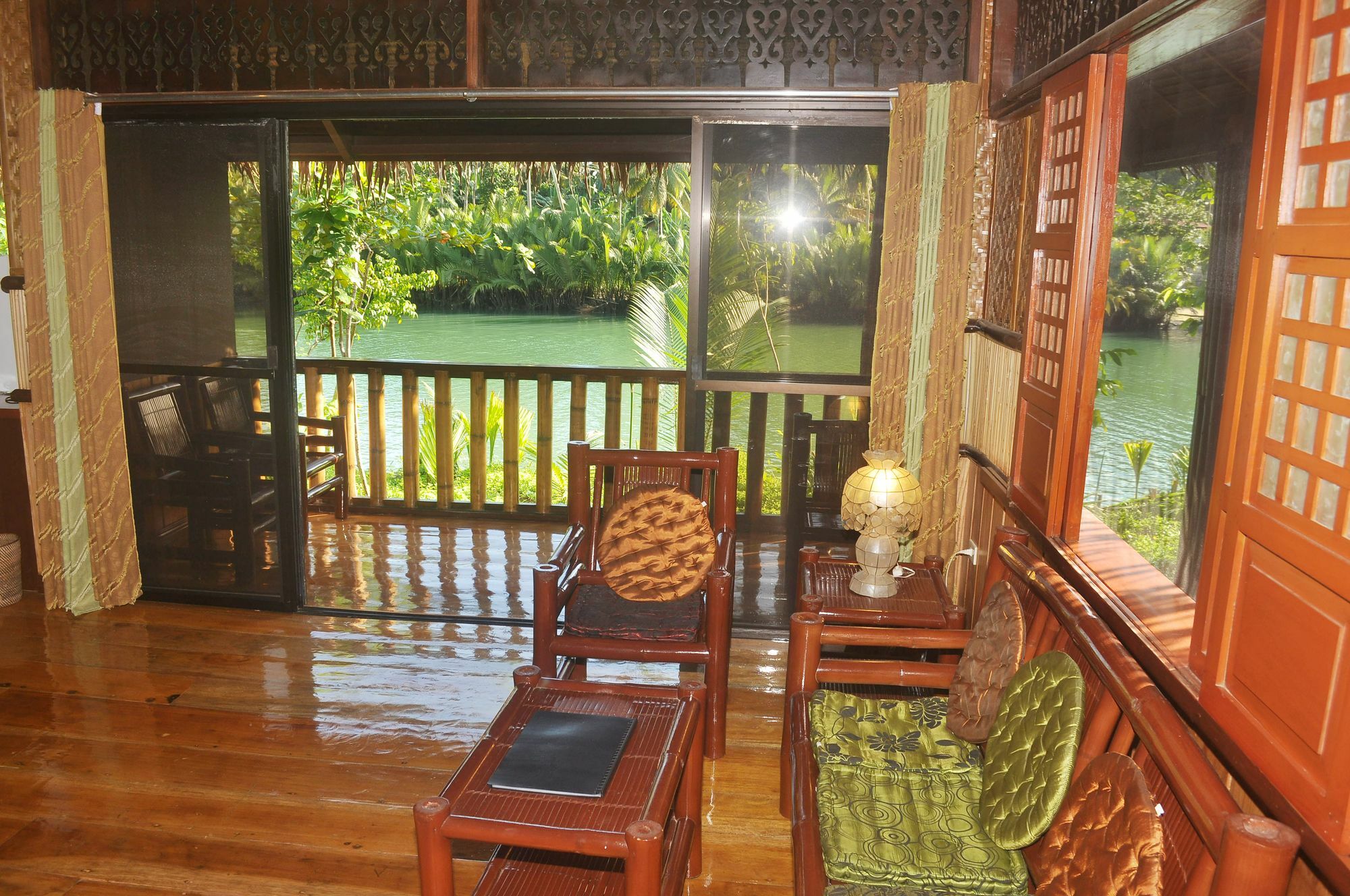 Loboc River Resort Bagian luar foto
