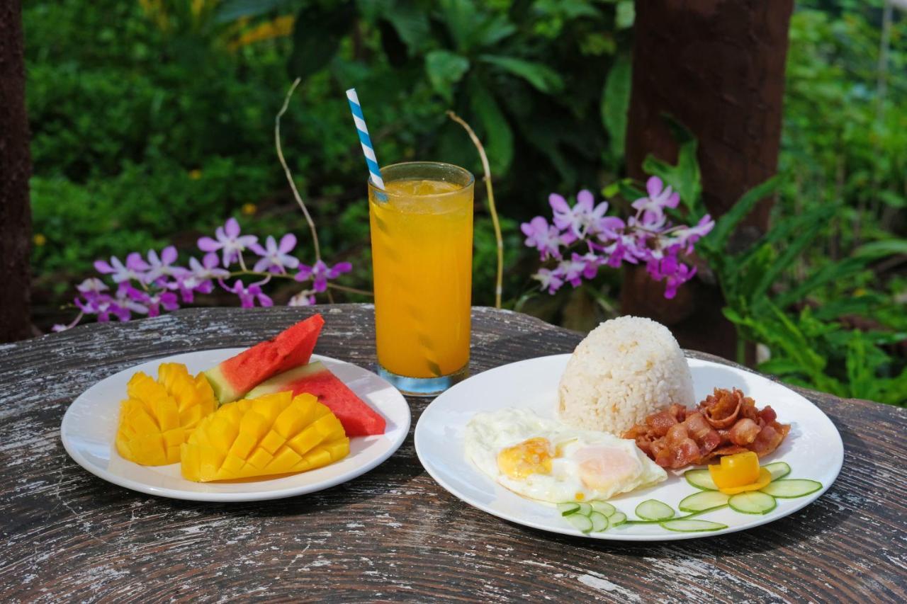Loboc River Resort Bagian luar foto